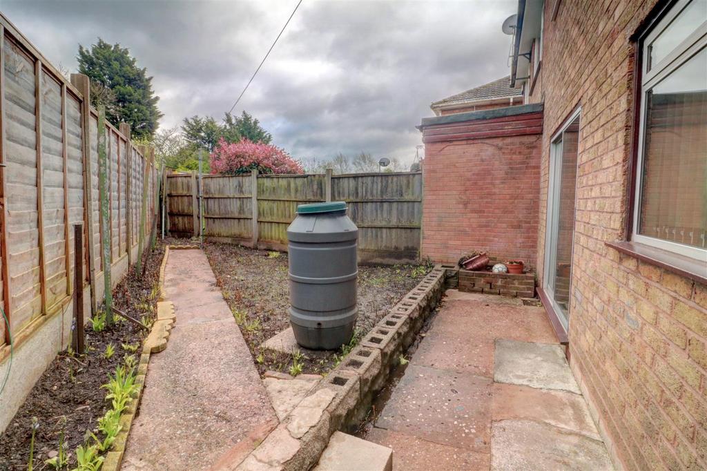 Rear garden.jpg