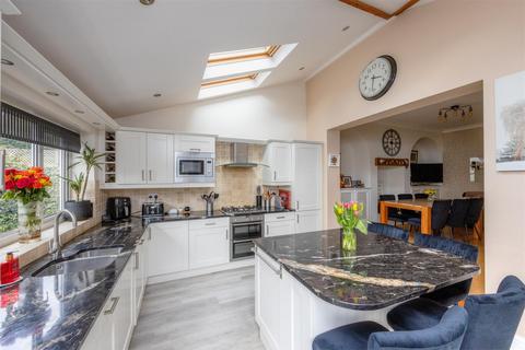 10 Main Avenue, Totley Rise, Sheffield, S17 4FG