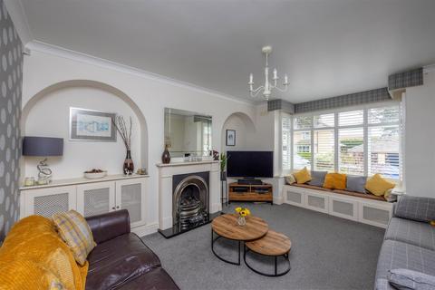 10 Main Avenue, Totley Rise, Sheffield, S17 4FG