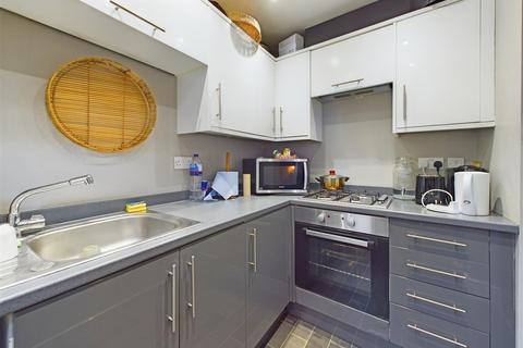 43 Abbeydale Road, Sheffield, S7 1FA