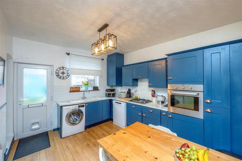 57 Duncan Road, Sheffield, S10 1SN
