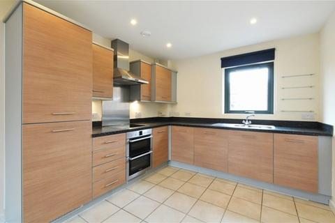 2 bedroom flat to rent, Sheldon Way, Berkhamsted