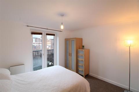 2 bedroom apartment for sale, Chillingham Road, Heaton, Newcastle Upon Tyne