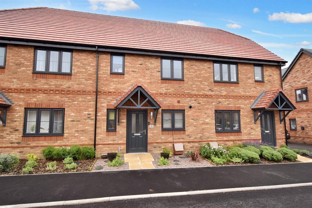 Dornoch Road, Corby NN17 2 bed terraced house for sale £229,950