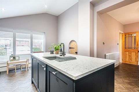 175 Abbey Lane, Sheffield, S8 0BR