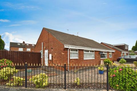 2 bedroom semi-detached bungalow for sale, Ullswater Drive, Hull