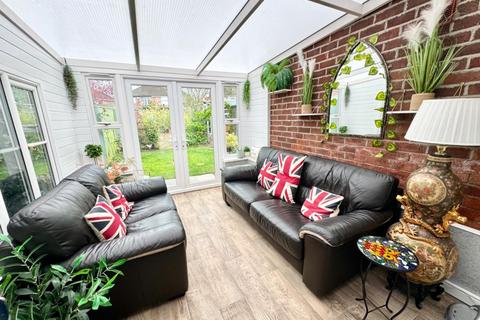 3 bedroom house for sale, Acklam Road, Thornaby, Stockton-On-Tees