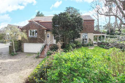 4 bedroom detached house for sale, Spring View Road, Ware