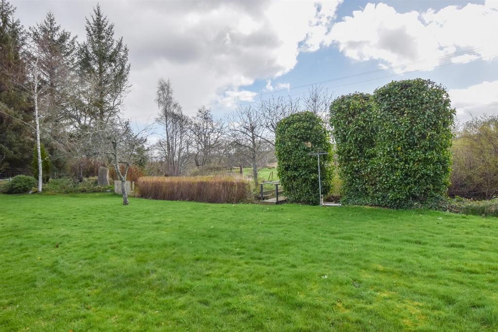 GARDEN.jpg