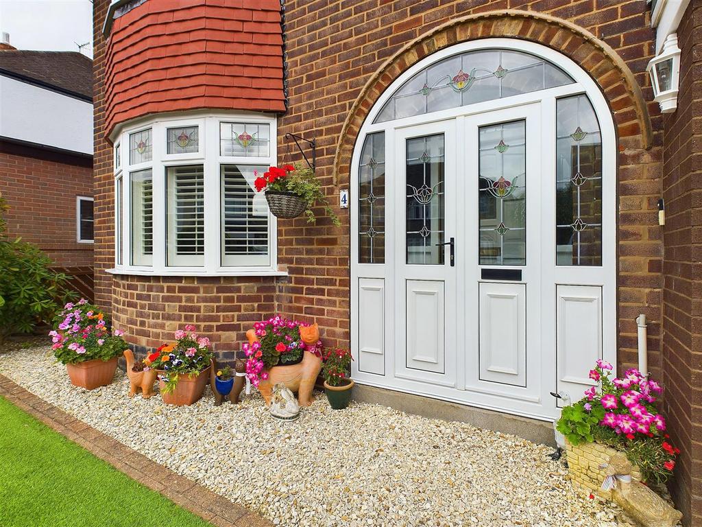 CAM02739 G0-PR0115-STILL027.jpg