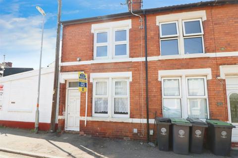 3 bedroom terraced house for sale, Moor Road, Rushden NN10