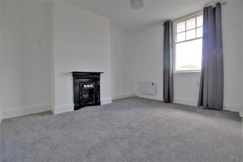 2 bedroom flat to rent, St. Michaels Square, Gloucester, GL1
