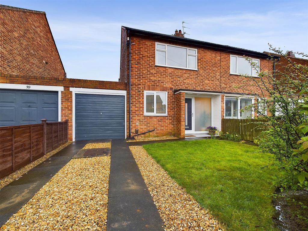 Wilton Drive, Whitley Bay 2 bed semidetached house for sale £265,000