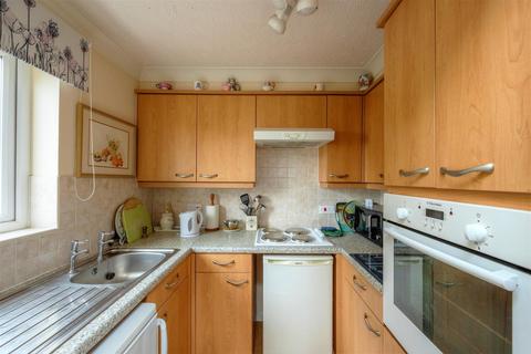 1 bedroom apartment for sale, Munro Court, Bartin Close, Ecclesall, Sheffield