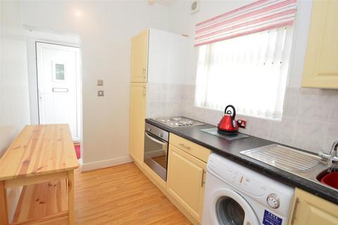 1 bedroom apartment to rent, Magdala Road, Nottingham