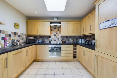 2 bedroom apartment for sale, Fairthorn Residential Aparments, Townhead Road, Sheffield