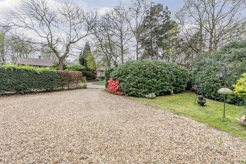 4 bedroom detached house for sale, Paxton Gardens, Woodham