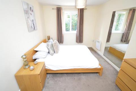 2 bedroom flat to rent, Lapwing View, Horbury WF4