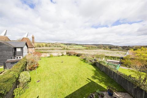 3 bedroom barn conversion for sale, Ovenden Road, Sundridge, Nr Sevenoaks TN14