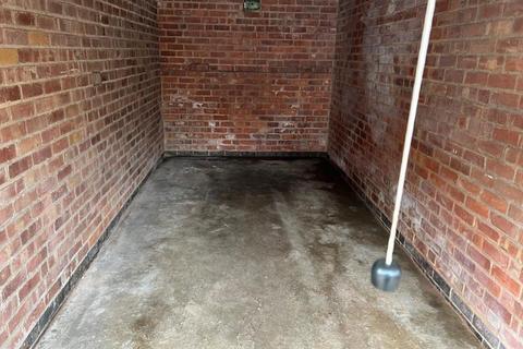 Property to rent, Garage 5 Park Road, Chilwell, Nottingham, NG9 4DA