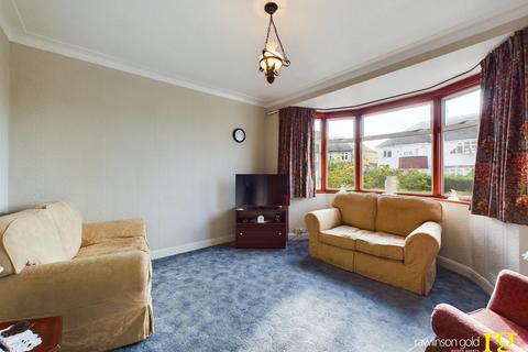 17 The Drive, Harrow, HA2 7EL