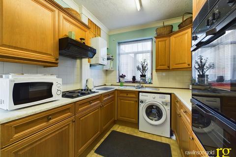17 The Drive, Harrow, HA2 7EL