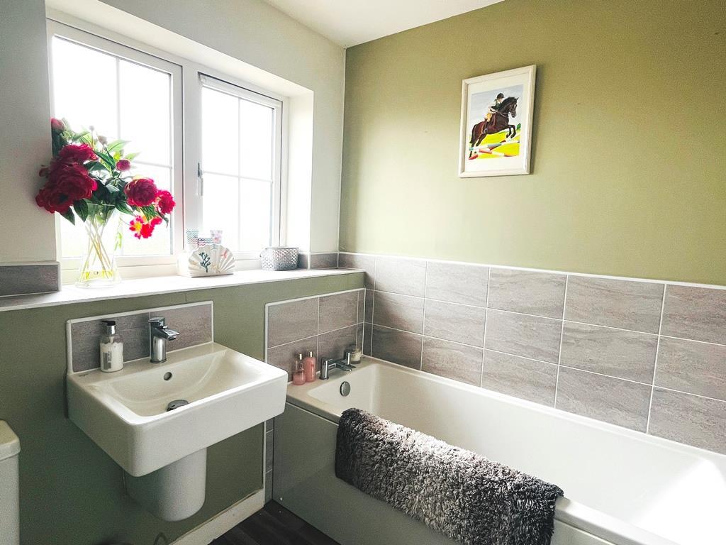 Bathroom.JPEG