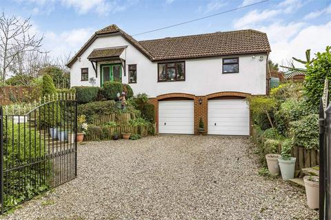 4 bedroom detached house for sale, Copthall Lane, Thaxted CM6