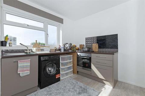 2 bedroom flat for sale, Rowlands Road, Worthing, BN11 3LG