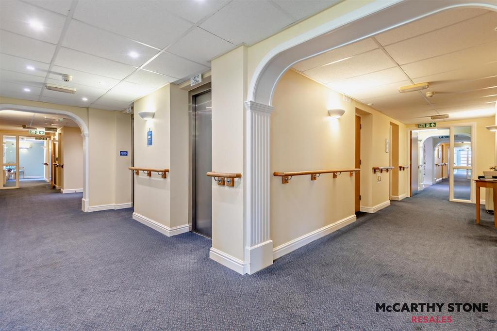 8589580-interior22-800.jpg