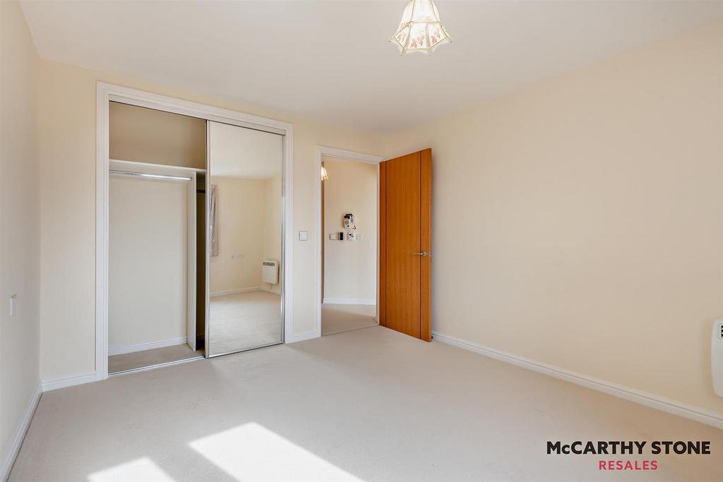8589580-interior03-800.jpg