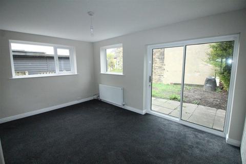 4 bedroom semi-detached house for sale, Copley Hill, Birstall, Batley