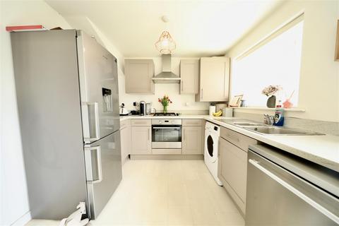 129 Grosvenor Road, Kingswood, Hull, HU7 3FF