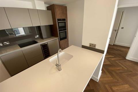 1 bedroom apartment to rent, South Tower Deansgate Square, Owen Street
