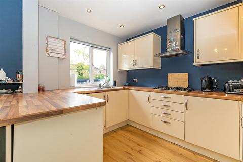 3 bedroom semi-detached house for sale, Southern Road, Sale