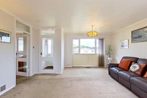2 bedroom detached bungalow for sale, Boughton Avenue, Broadstairs