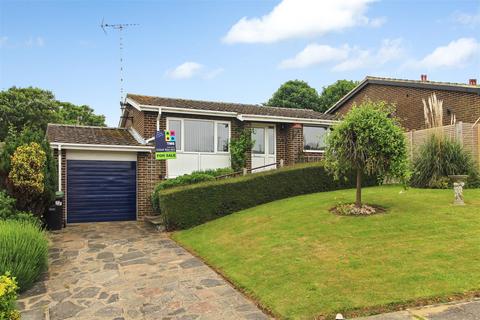 8 Boughton Avenue, Broadstairs, CT10 1SN