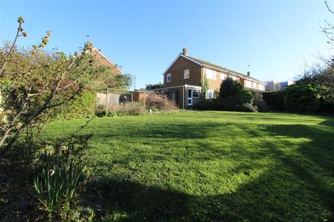 5 bedroom detached house for sale, Colette Close, Broadstairs