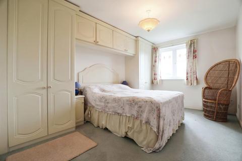 2 bedroom flat for sale, Saddlers Close, Huntington, York
