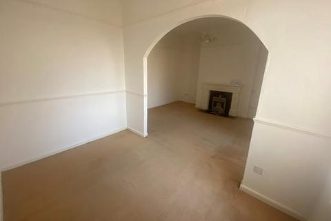 2 bedroom flat to rent, Wharton Street, South Shields