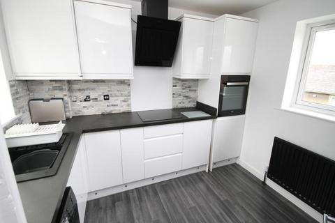 3b Hazel Mount, Shipley, BD18 2LH