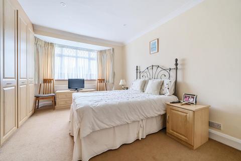 3 bedroom semi-detached house to rent, Walmington Fold, Woodside Park