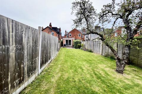 4 bedroom end of terrace house for sale, Union Road, Shirley, Solihull