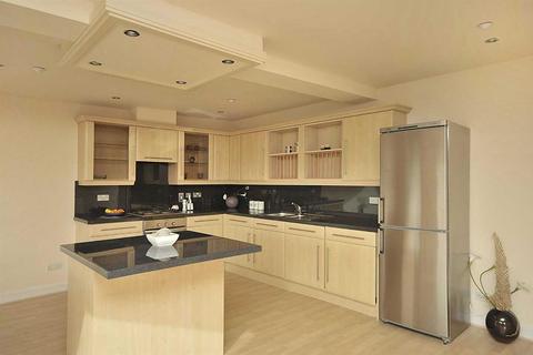 3 bedroom apartment for sale, Clarence Road, Bollington, Macclesfield
