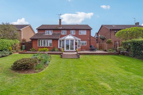 5 bedroom detached house for sale, The Hollies, Shefford, SG17