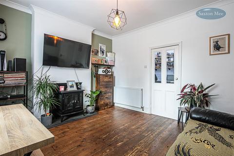71 Carr Road, Sheffield, S6 2WY