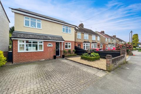 4 bedroom detached house for sale, Clare Road, Braintree, CM7