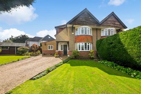 3 bedroom semi-detached house for sale, London Road, Datchet