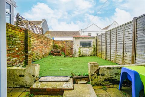 3 bedroom terraced house for sale, Stonefield Road, Hastings