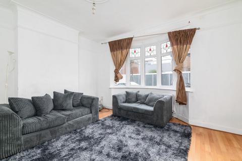 1 Worcester Avenue, London, N17 0TU